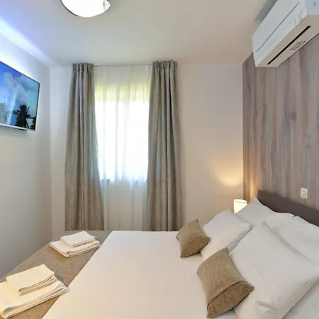 Apartamento Elvis 1299 *