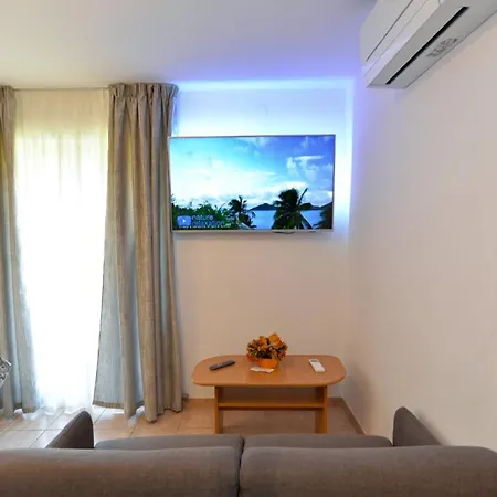 Apartment Elvis 1299 *