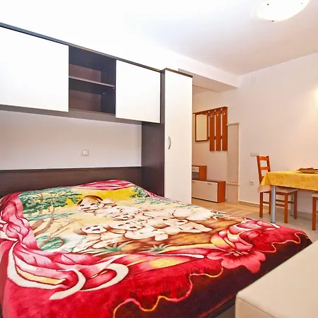 Apartman Elvis 1299 *
